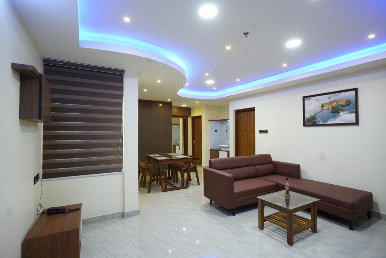 Builda Park inn Ottappalam Bagian luar foto